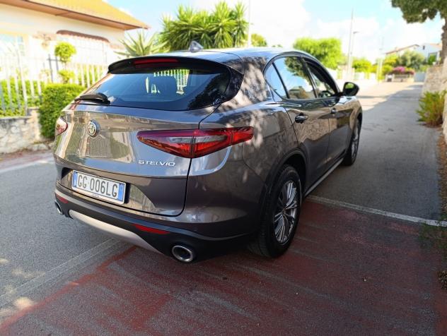 Alfa Romeo Stelvio 2.2 Turbodiesel 190 CV AT8 Q4 Business"accetto permuta" - Foto 3