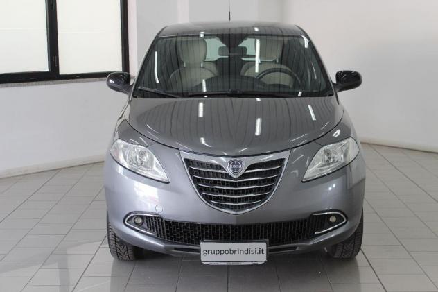 LANCIA - Ypsilon - 0.9 T.Air 85 CV 5 porte Metano Ecochic Gold - Foto 2