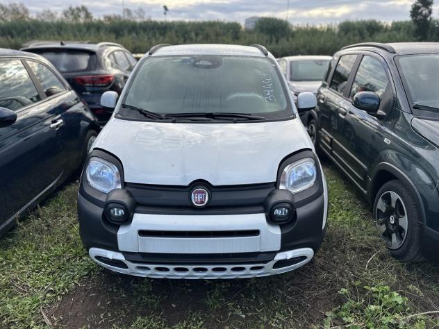 FIAT Pandina 1.0 FireFly 65 CV Hybrid Cross