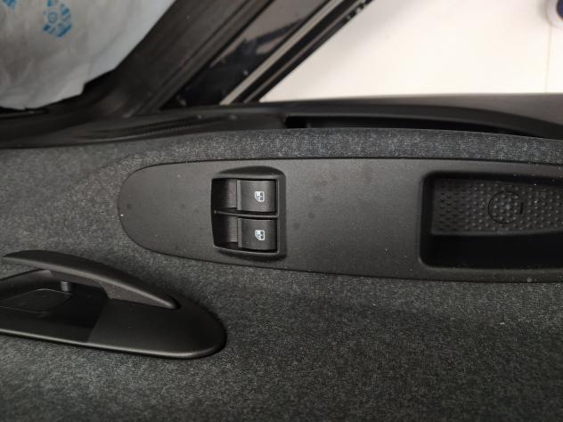 Lancia Ypsilon 1.0 FireFly 5 porte S&S Hybrid Silver - Foto 10