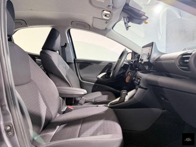 TOYOTA - Yaris - 1.5 Hybrid 5p. E-CVT Trend - Foto 7