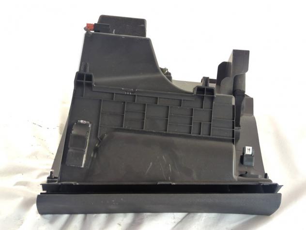 16180684ZD CASSETTO PORTAOGGETTI CRUSCOTTO LATO DESTRO PEUGEOT 3008 1.5 D 96KW AUT 5P (2022) RICAMBIO USATO - Foto 6