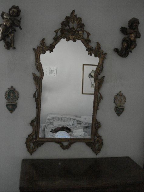 VENDO SPECCHIERA ANTICA TENUTA MOLTO BENE - Foto 2