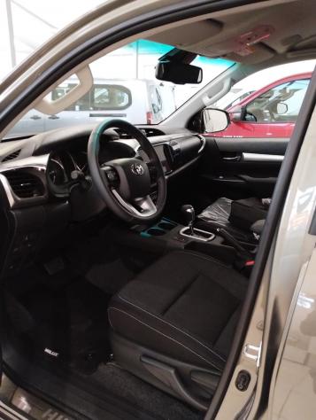 Toyota Hilux 2.4 D-4D A/T 4WD 4 porte Double Cab Executive - Foto 6
