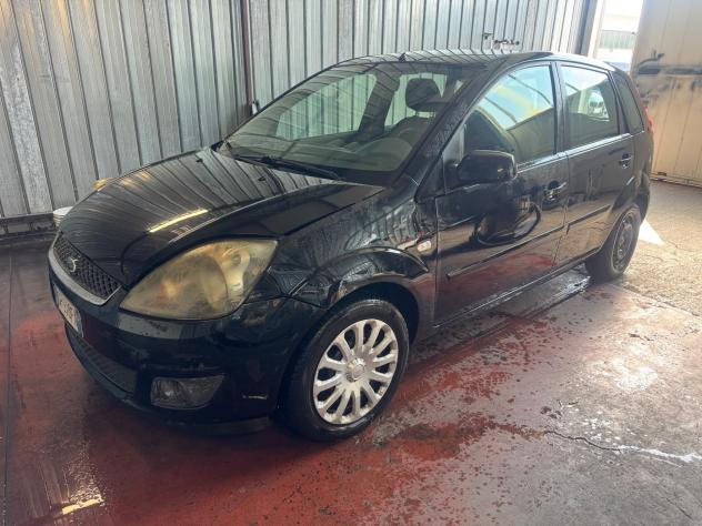 FORD FIESTA 1.4 TDCI 5 FRIZIONE NUOVS - Foto 3