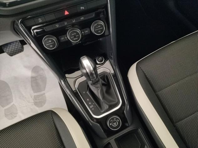 Volkswagen T-Roc 2.0 tdi Style 4motion dsg - Foto 9
