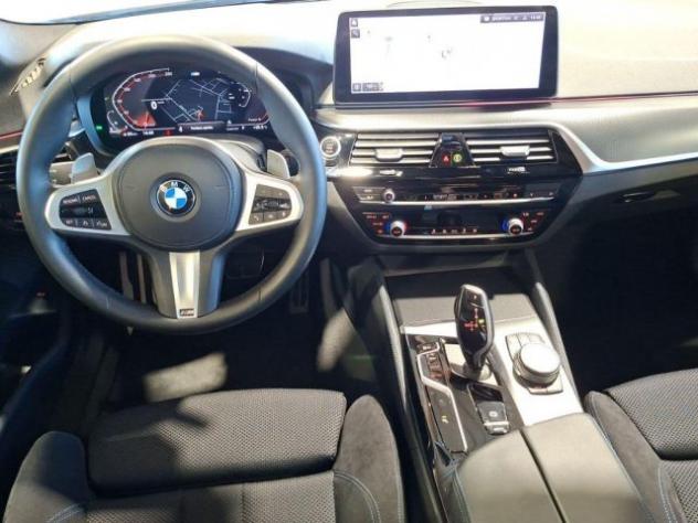 BMW 540 d 48V xDrive Msport Aut. + Tetto apr. rif. 23973518 - Foto 9