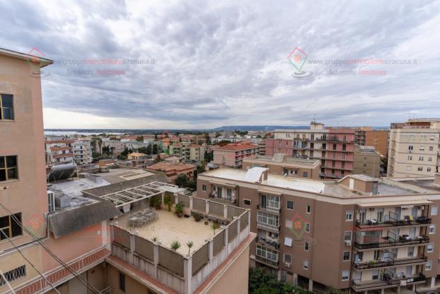 Quadrilocale in vendita a Siracusa