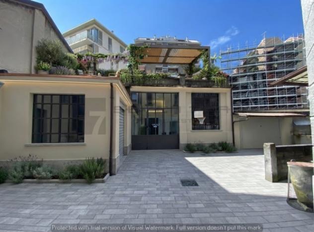 Immobile di 140 m² in vendita a Milano