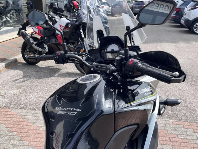 Kawasaki Versys 650 pochi km allestimento Tourer - Foto 7