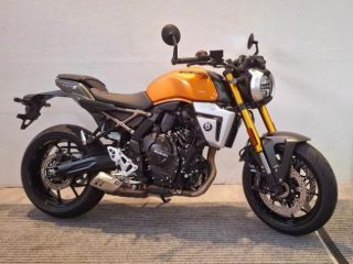 SUZUKI GSX-8T E5+