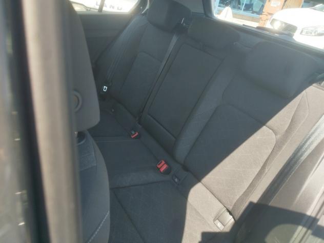 Volkswagen Golf 2.0 TDI DSG SCR Style - tua a partire da 163,00 /mese - Foto 6