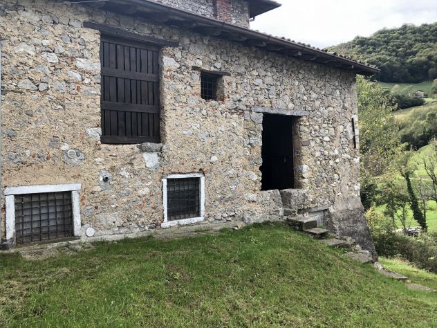 SERINA CENTRO CHIESA SANTA MARGHERITA RUSTICO CON TERRENO - Foto 4