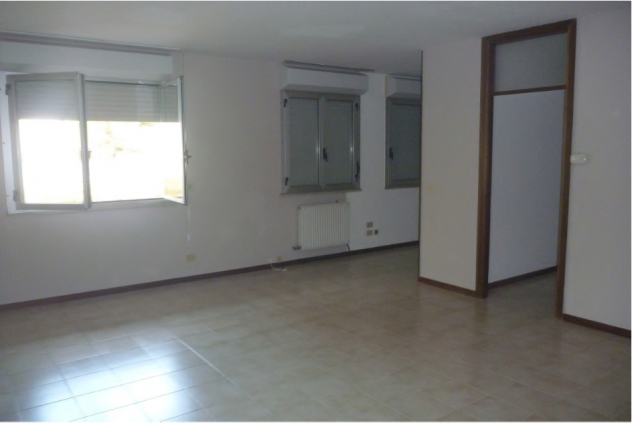 ASTA IMMOBILIARE CITTA’ DI VICENZA – QUADRILOCALE DI 83 MQ CON GARAGE - Foto 11
