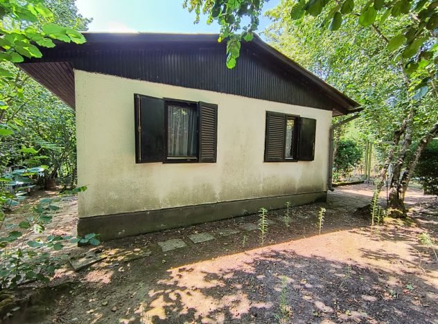 TERRENO CON GRAZIOSA CASCINA