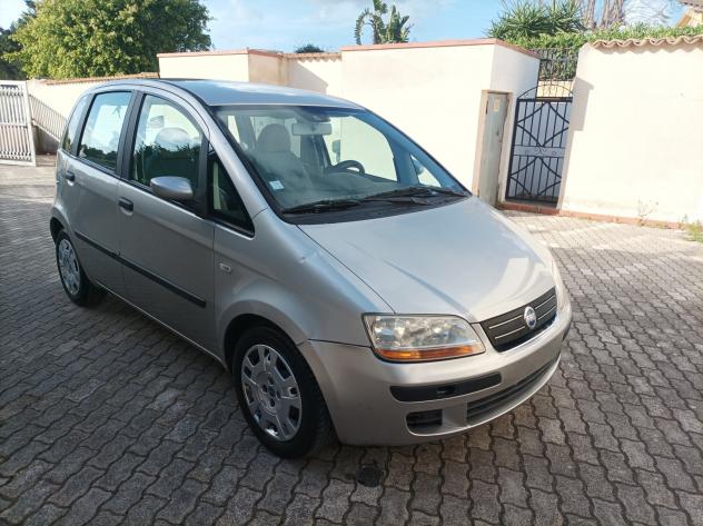Fiat Idea 1.3 Multijet 16V Dynamic - Foto 2
