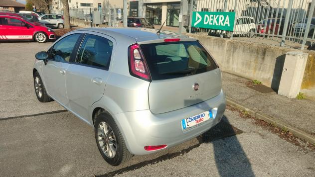 Fiat Punto 1.3 MJT II 75 CV 5 porte Lounge - Foto 6