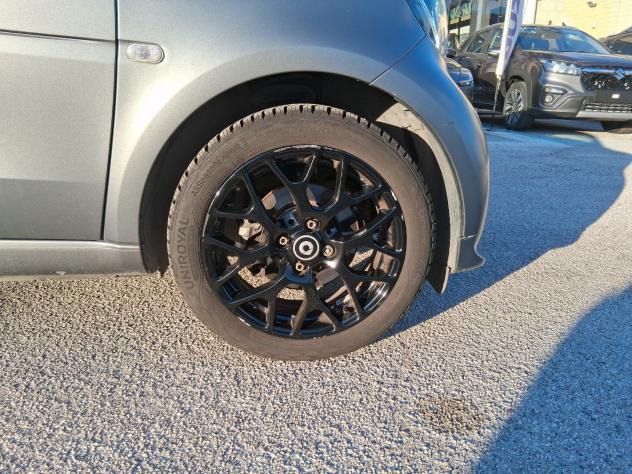 smart fortwo Fortwo 1.0 Superpassion 71cv twinamic - Foto 9