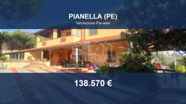 Immobile in asta di 328 m² in vendita a Pianella