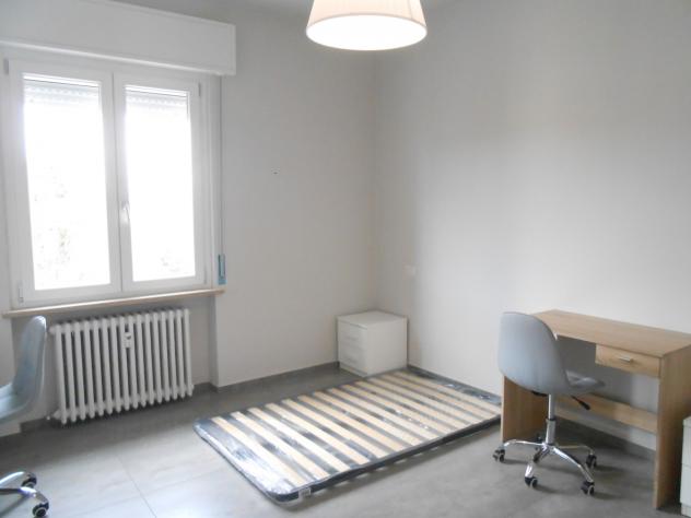 Stanza in appartamento in affitto a Pavia - Foto 2