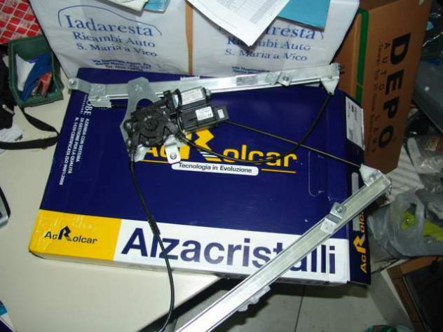 Alzacristallo anteriore sinistro renault clio 8200191148 - Foto 4