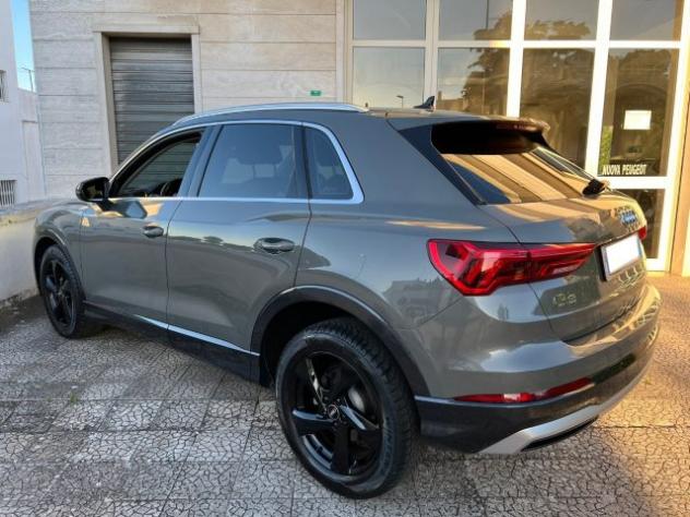 AUDI Q3 2.0 TDI 150 CV S tronic rif. 23506668 - Foto 9