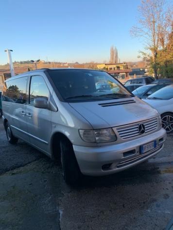 MERCEDES-BENZ V 220 CDI cat Ambiente rif. 23135756