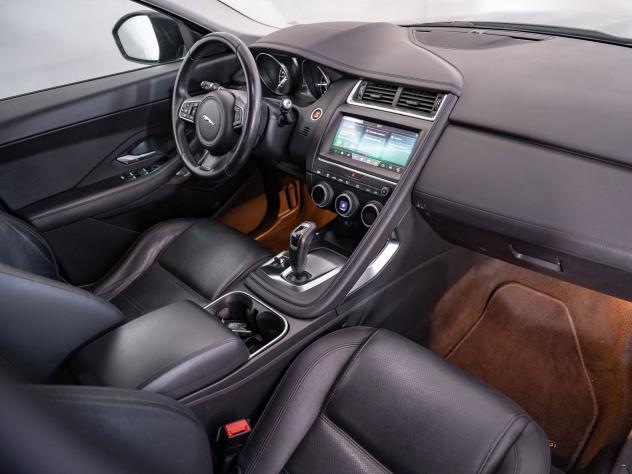 Jaguar E-Pace 2.0D i4 150cv AUTO AWD - Foto 5
