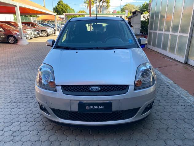 Ford Fiesta ADATTA A NEOPATENTATI 1.2 16V 5p. - Foto 2