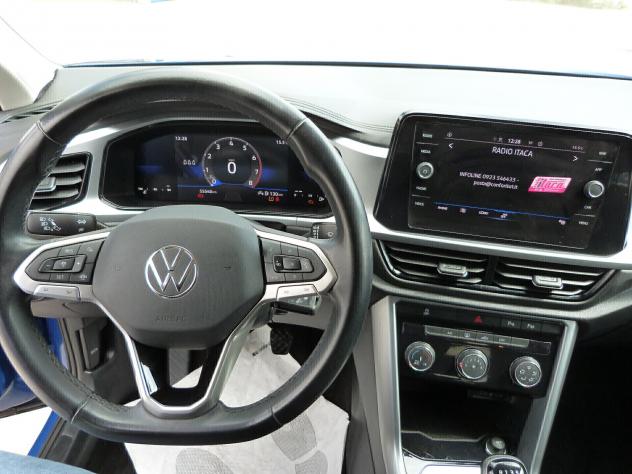 Volkswagen T-Roc 1.0 tsi Style 110cv - Foto 6