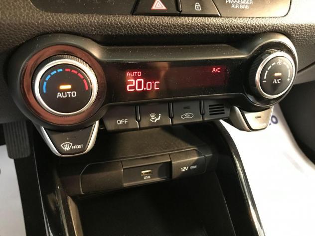 KIA Stonic 1.0 T-GDI MHEV 100CV STYLE - Foto 9
