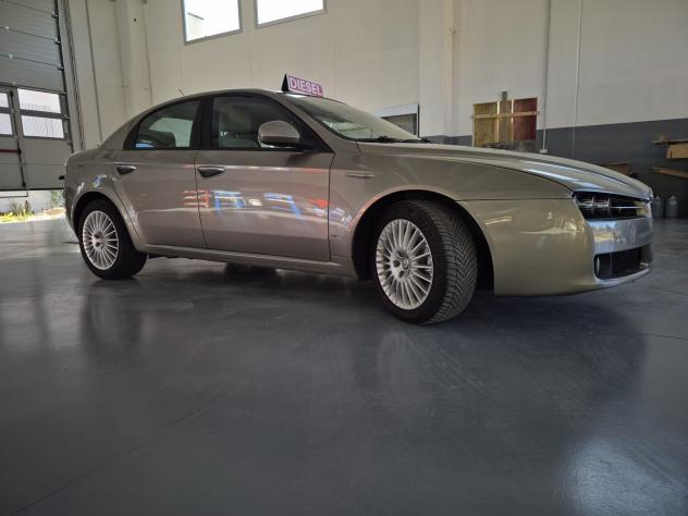 Alfa Romeo 159 2.0 JTDm Distinctive