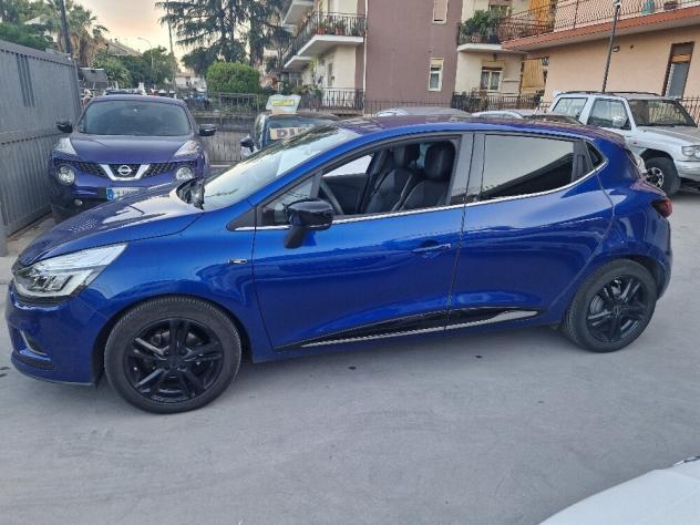 Renault Clio dCi 8V 75 CV 5 porte Moschino Life - Foto 3