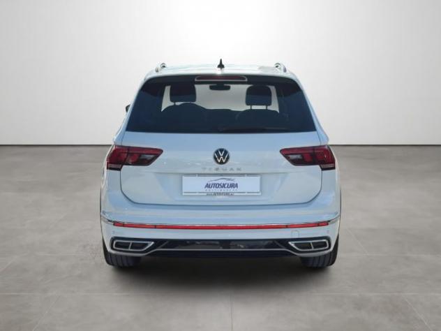 VOLKSWAGEN Tiguan 2.0 TDI 150 CV SCR DSG R-Line rif. 24203472 - Foto 5