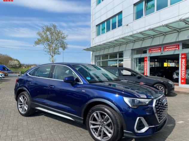 AUDI Q3 SPB 35 TFSI S line s tronic edition rif. 23926890