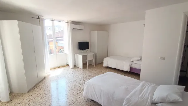 stanza doppiasingola Benedettini centro storico - Foto 3