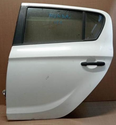PORTA POST.S. BIANCA C/ALZ. E SERR. 999-U1293552 Carrozzeria  Lamierati esterni  Porte  Porta post. sx. HYUNDAI - i 20 - 01-01-2009 - 01-05-2012, HYUN