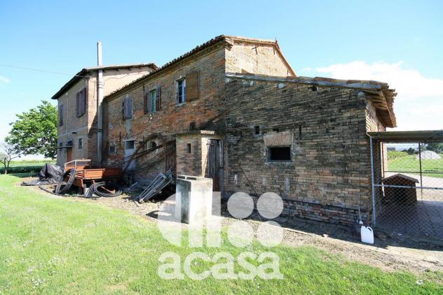 CASA COLONICA MONO O BIFAMILIARE NON VINCOLATA - Foto 9