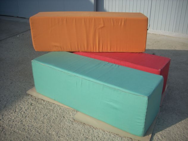 POUF RETTANGOLARI COLORATI - Foto 9