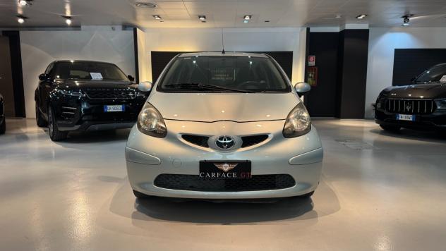 TOYOTA AYGO 1.0 BENZINA 68CV - 2007 - Foto 2