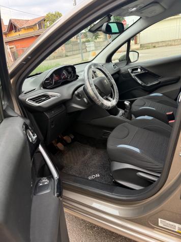 Peugeot 208 1.4 HDi 68 CV 5 porte Access - Foto 8