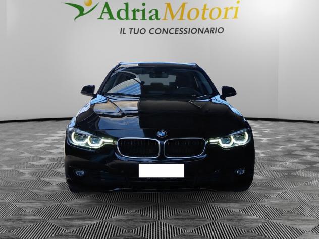 BMW Serie 3 320d Business Advantage Autom. - Foto 8