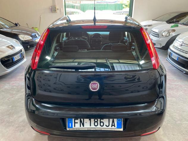 Fiat Punto 1.4 8V 5 porte Natural Power Street - Foto 5