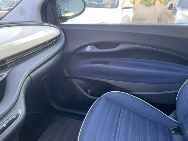 Fiat 500 500e Berlina 42 kWh Passion - Foto 7
