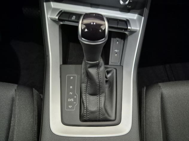Audi Q3 II 2018 Diesel 35 2.0 tdi S line edition s-tronic - Foto 10