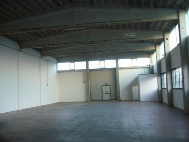 Immobile di 570 m² con 3 locali in vendita a Castelvetro di Modena - Foto 4