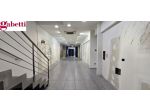 Rif. SL340 - Siena – negozio centro storico - Corso – via Banchi di sotto