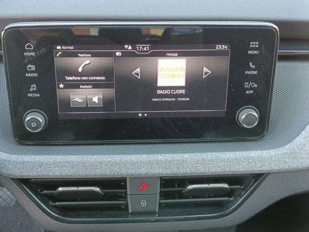 Škoda Kamiq 1.0 TSI Black Dots 85kW - Foto 9