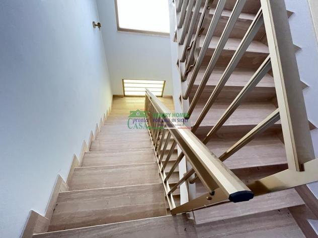 Rif.2160 - Casa disposta ad angolo zona ospedale vecchio, Comiso - Foto 2