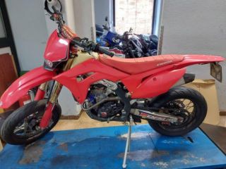 HM CRE F300 R HM RX 300